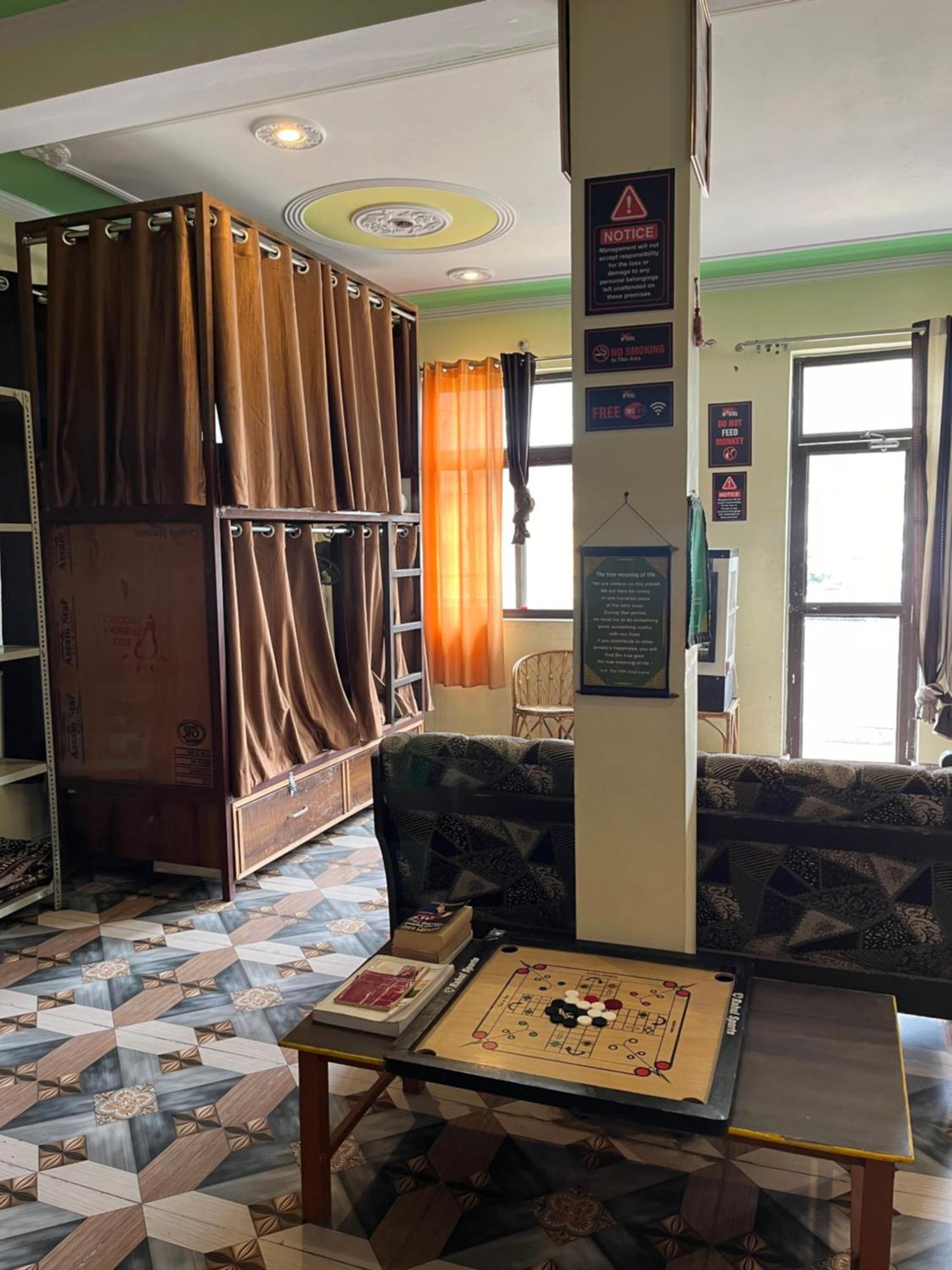 Soul Hostel Rishīkesh Esterno foto