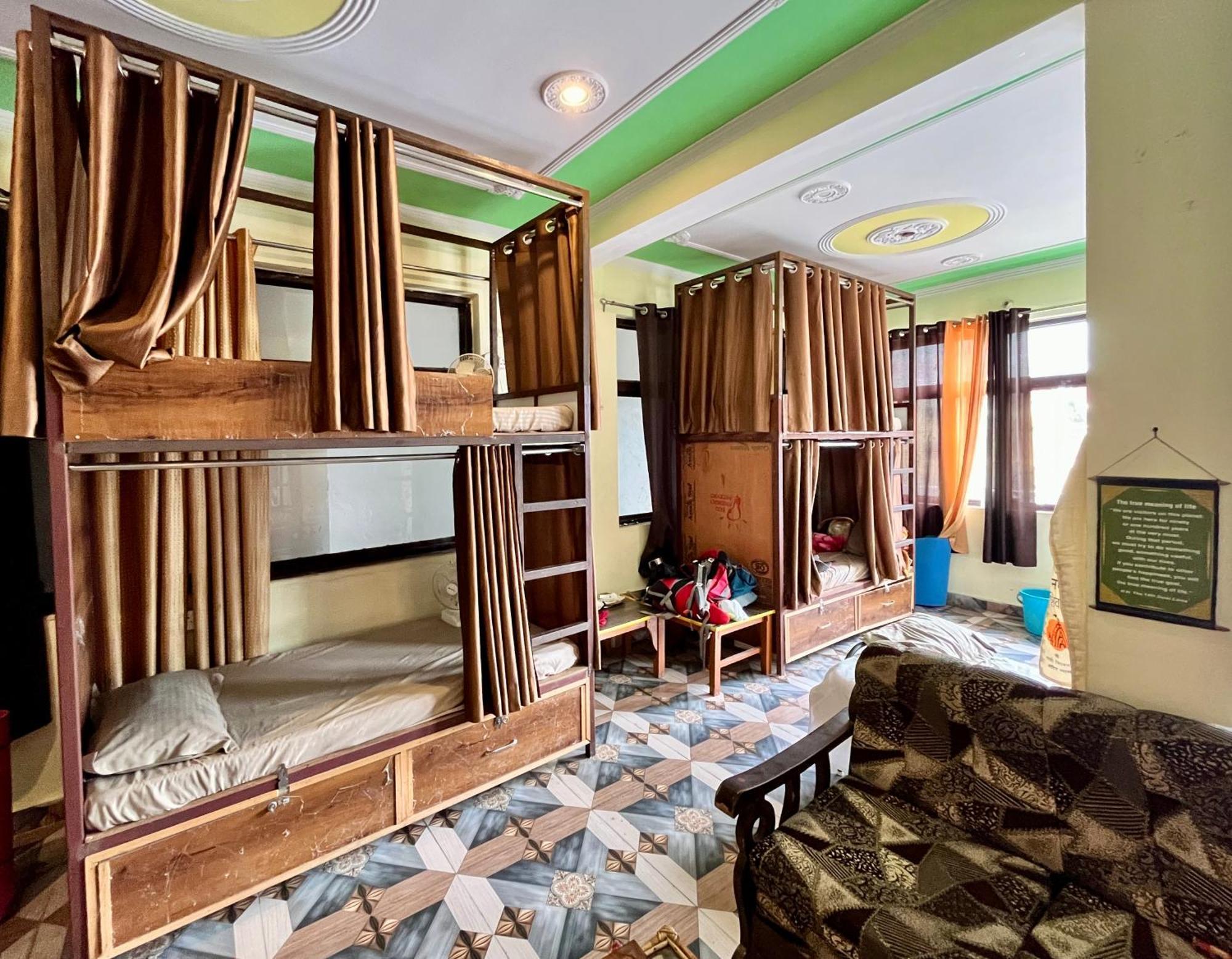 Soul Hostel Rishīkesh Esterno foto